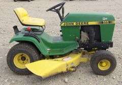 U-426 John Deere 111 Lawn Mower