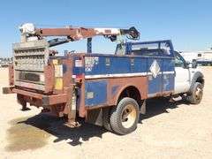 U-745 2006 Ford F-550 Service Crane Truck