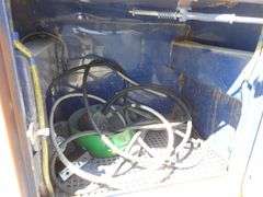 U-745 2006 Ford F-550 Service Crane Truck