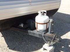 U-350 2013 Coleman Camp Trailer