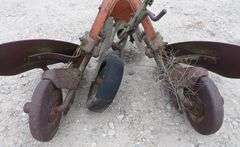 U-1277 2 Bottom Plow