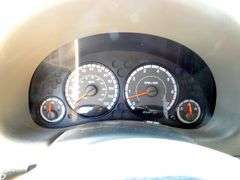 U-1060  2006 Jeep Liberty