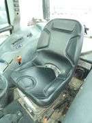 U-1268 New Holland TN90F Tractor