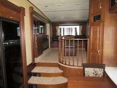 U-727 2015 Rushmore Lincoln 40' Travel Trailer