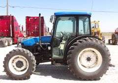 U-1264 New Holland TN75S Tractor