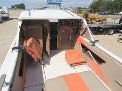 U-1120  1979 Bellboy Cabin Cruiser Boat