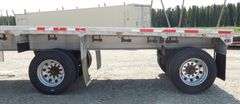 U-1391 2004 Benson Flatbed Semi Trailer