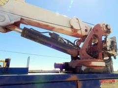 U-745 2006 Ford F-550 Service Crane Truck