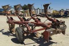 U-1168 International 145 Rollover Plow