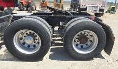 U-809 2012 Volvo Truck Tractor