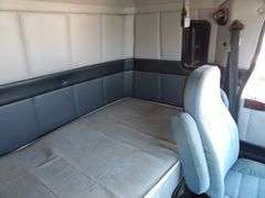 U-1358 1996 Volvo Truck