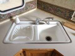 U-404 1999 Marquis 5th Wheel Travel Trailer