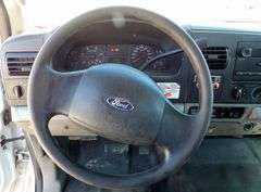 U-745 2006 Ford F-550 Service Crane Truck