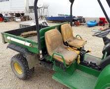 U-1301  2004 John Deere HPX Gator