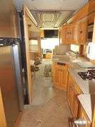 U-1267 2005 Monaco Dynasty Motor Coach