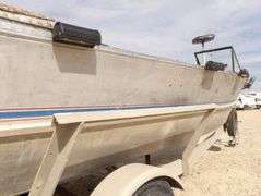 U-1323 1983 Hewes Craft 16' Boat + Trailer