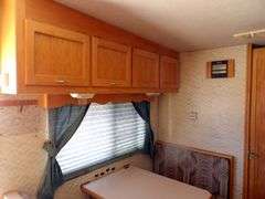 U-1263  1996 New Horizon GN Travel Trailer