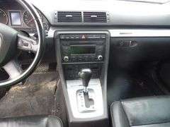 U-1364 2008 Audi A4