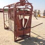 U-1378 Squeeze Chute