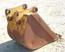 U-773 Backhoe Bucket
