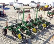 U-486 6 Row Planter