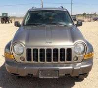 U-1060  2006 Jeep Liberty