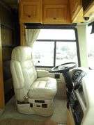 U-1267 2005 Monaco Dynasty Motor Coach