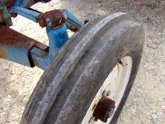 U-1324 Ford 1700 Tractor