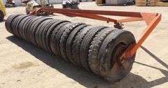 U-1049 Tire Roller