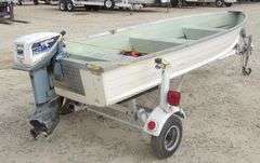U-1270 Boat + Trailer