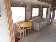 U-404 1999 Marquis 5th Wheel Travel Trailer