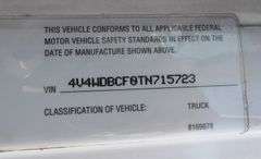 U-1358 1996 Volvo Truck