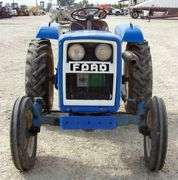 U-1324 Ford 1700 Tractor