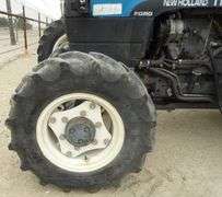 U-1268 New Holland TN90F Tractor