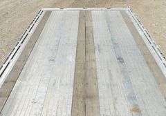 U-1391 2004 Benson Flatbed Semi Trailer