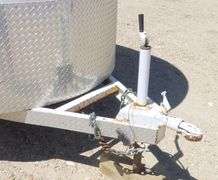 U-542  1998 Apache 2 Horse Trailer