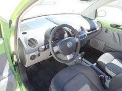 U-1087  2003 Volkswagen Bug