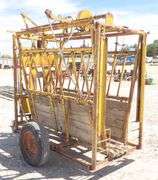 U-608  Portable Squeeze Chute
