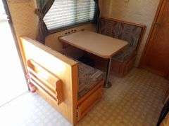 U-1263  1996 New Horizon GN Travel Trailer