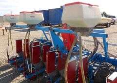 U-487 Monosem Planter