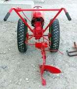 U-1252 David Bradley Garden Tractor