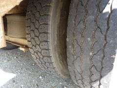 U-1358 1996 Volvo Truck