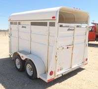 U-542  1998 Apache 2 Horse Trailer