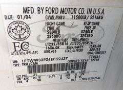 U-728 2004 Ford F350 Dually Pickup
