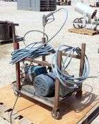 U-626  Pressure Washer