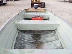 U-1270 Boat + Trailer
