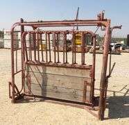 U-1378 Squeeze Chute