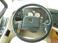 U-1267 2005 Monaco Dynasty Motor Coach