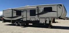 U-727 2015 Rushmore Lincoln 40' Travel Trailer