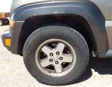 U-1060  2006 Jeep Liberty